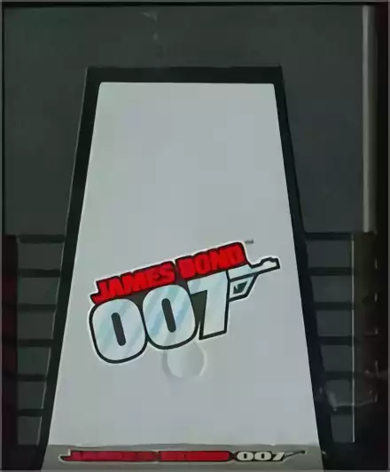 Image n° 3 - carts : James Bond 007