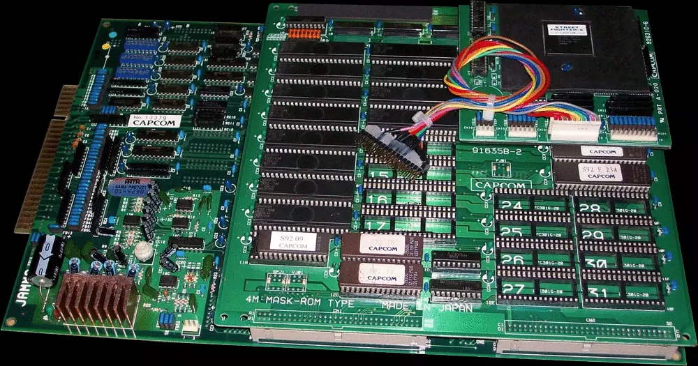 Image n° 4 - pcb : Street Fighter II': Champion Edition (World 920513) Image n° 4 - pcb : Street Fighter II': Champion Edition (World 920513)