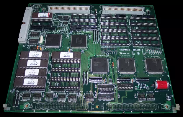 Image n° 3 - pcb : Capcom Sports Club (Euro 971017)