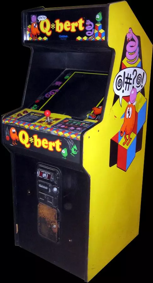 Image n° 1 - cabinets : Q*bert (US set 1) Image n° 1 - cabinets : Q*bert (US set 1)