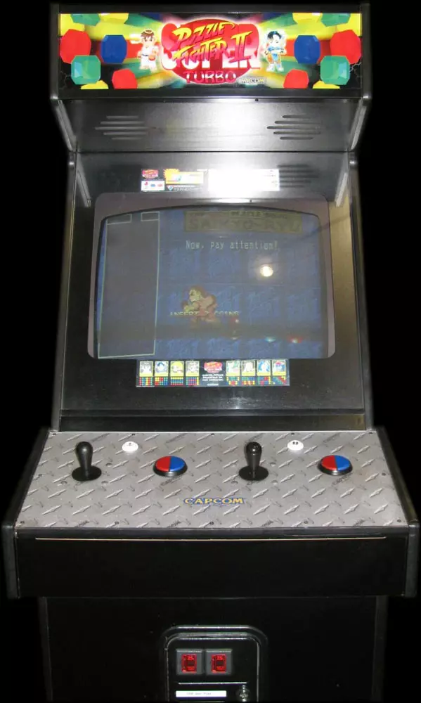Image n° 1 - cabinets : Super Puzzle Fighter II Turbo (USA 960620)