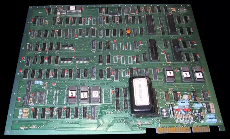 Image n° 1 - pcb : Troopy (bootleg of Mr. Kougar) Image n° 1 - pcb : Troopy (bootleg of Mr. Kougar)